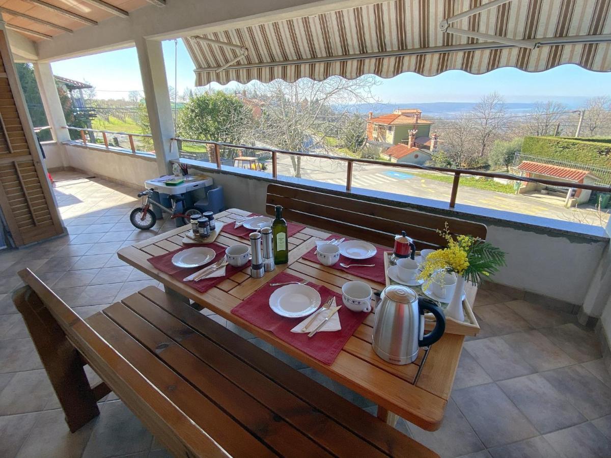 Sea View Istrian Countryside Apartment - Rota Dragonja Екстериор снимка